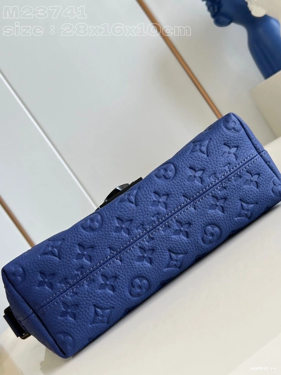 WIS VUITTON S-Cape LOUIS Messenger-28*16*10cm 0320